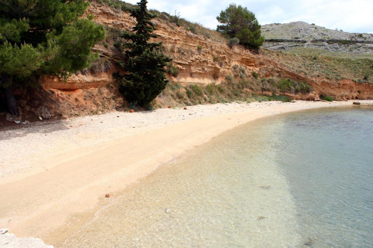Family Friendly Seaside Apartments Vlasici, Pag - 4319 エクステリア 写真