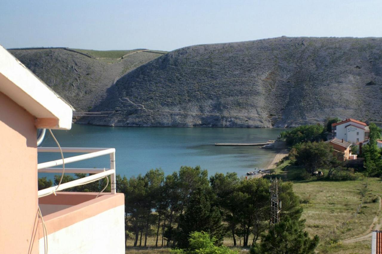 Family Friendly Seaside Apartments Vlasici, Pag - 4319 エクステリア 写真