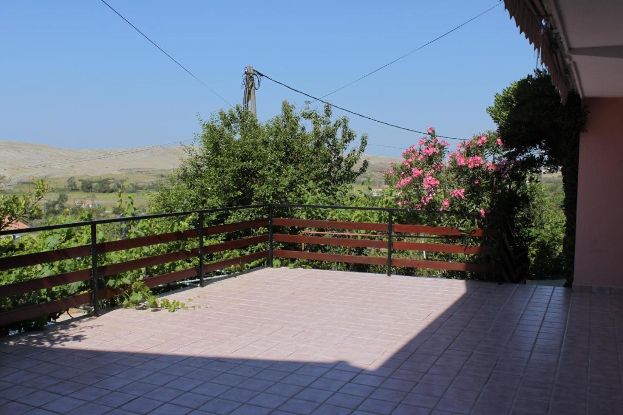 Family Friendly Seaside Apartments Vlasici, Pag - 4319 エクステリア 写真